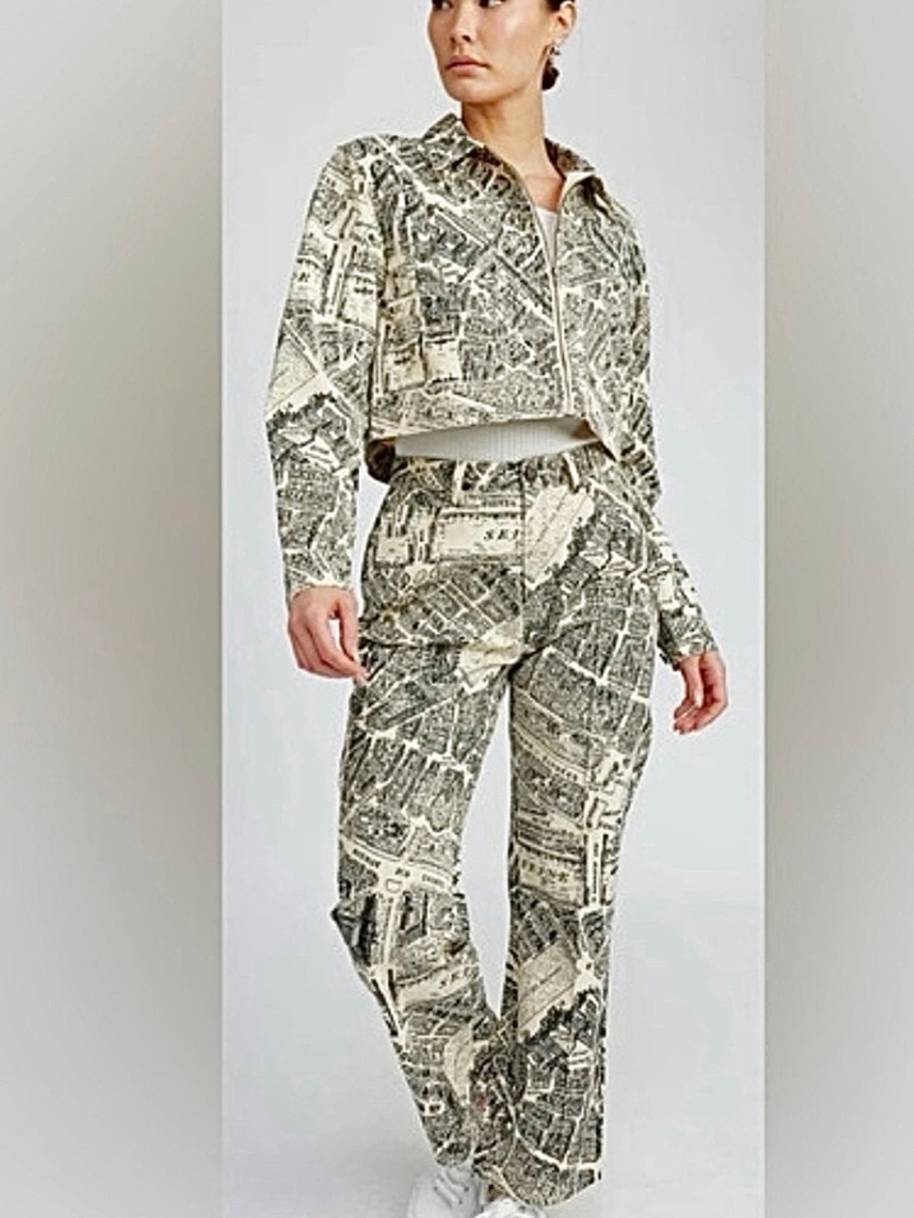 En Saison Paris Map Pants in Black and Cream - Picture 6 of 6